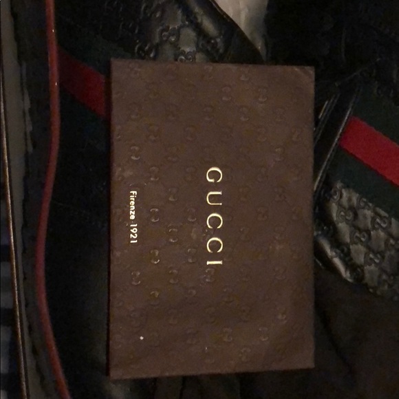 Gucci - Picture 2 of 4